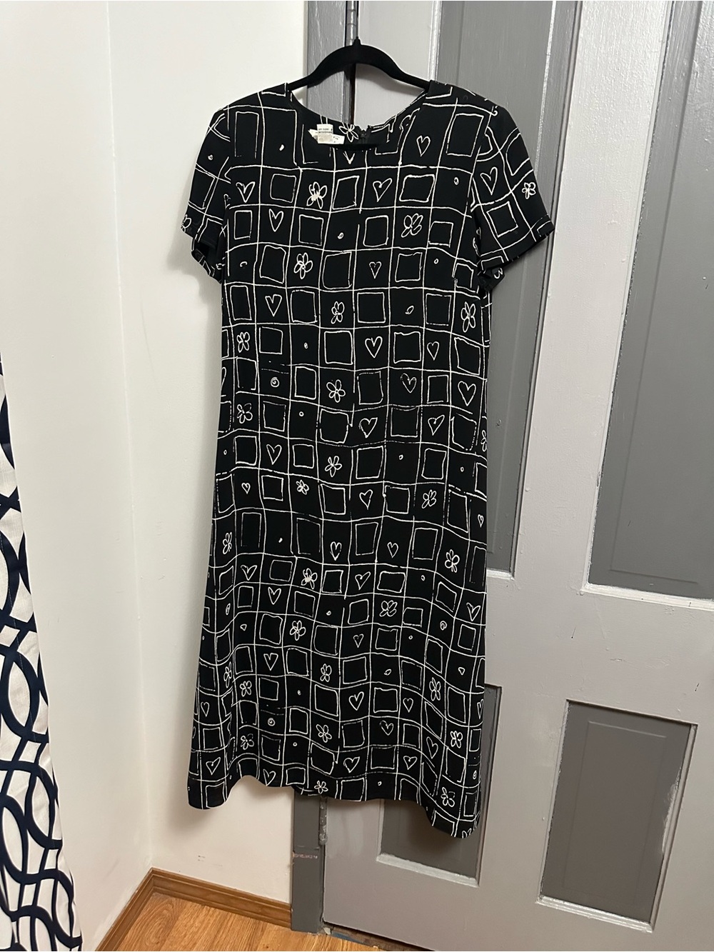Vintage 90’s Talbots Petite Black Dress with white Grid & Floral/heart Accents